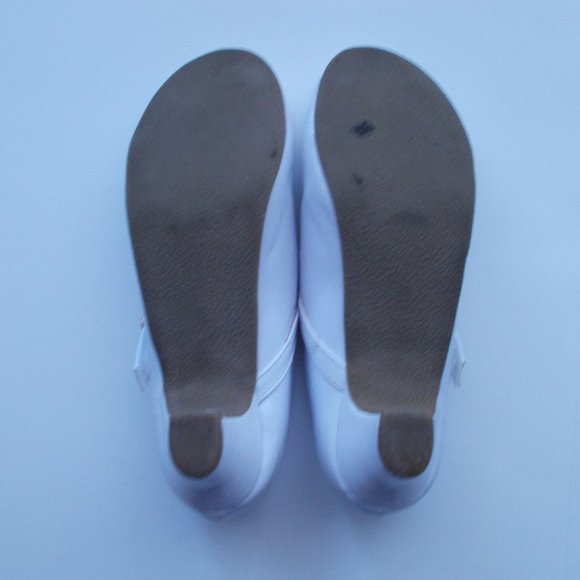 Chasing Fireflies Girls Dress Shoes White Size 3M - Picture 8 of 9